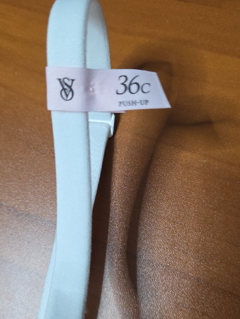 Victoria's Secret Light Ivory Push-Up Bra - Women Intimates - Picture 3 of 7